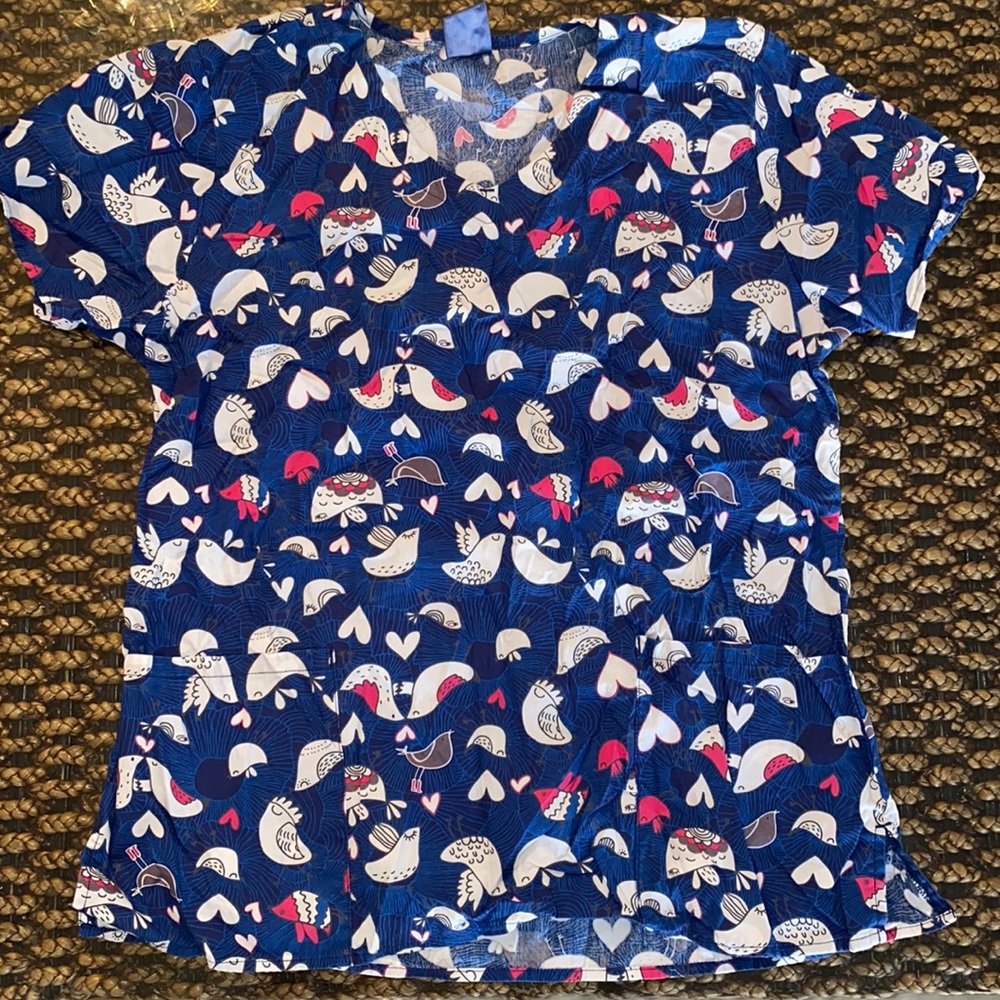 Birds Scrub Top